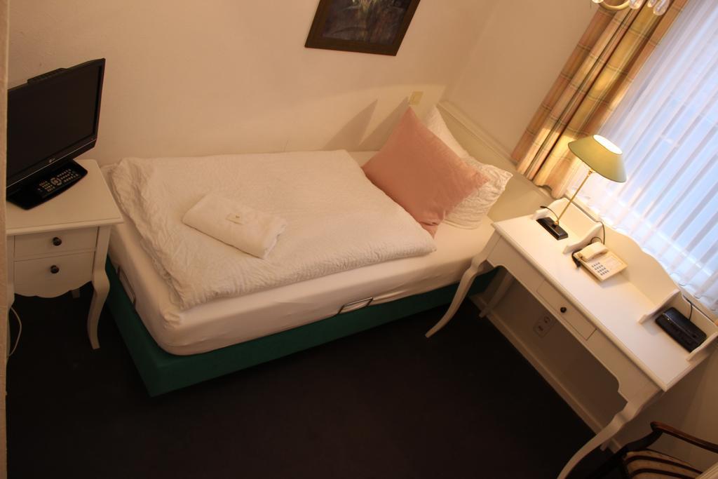 Hotel Garni Zur Linde Hitzacker Zewnętrze zdjęcie